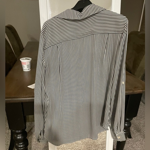 Button Up Blouse - Picture 6 of 8